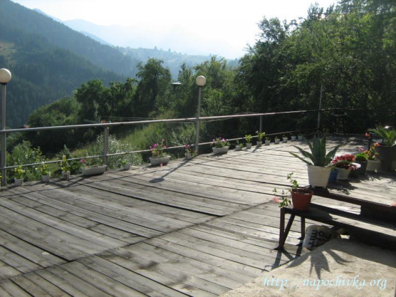 Целогодишно семеен хотел Пампорово