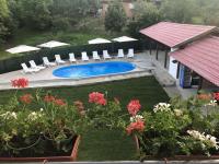 Guest House в Елена - снимка 9