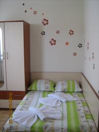 Стая в Созопол - снимка 2