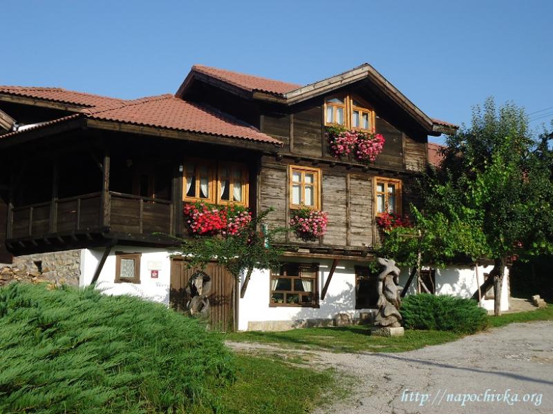 Целогодишно Къща за гости Елена