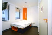 София  easyHotel Sofia – LOW COST – евтин нискобюджетен бизнес хотел в София център - снимка 8