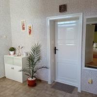 Къща за гости в село Осмар - снимка 8